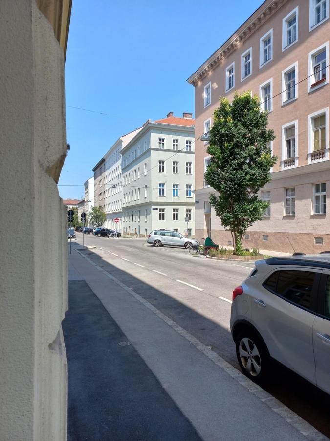 City Apartment Mit Direktzugang Vienne Extérieur photo