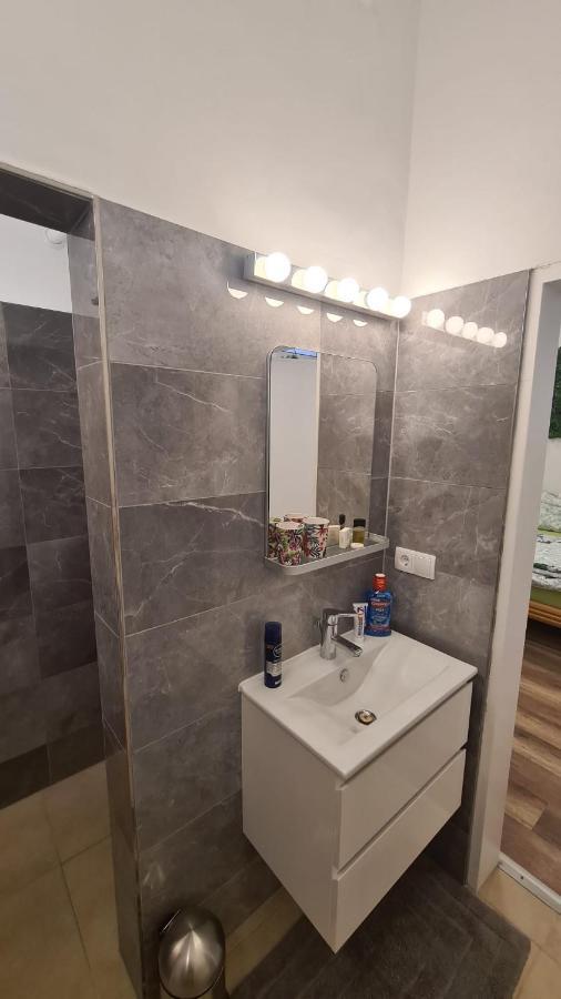 City Apartment Mit Direktzugang Vienne Extérieur photo